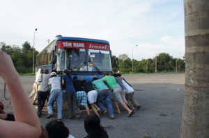 Ho Chi Min Bus Trip - Duncan helping with the push start